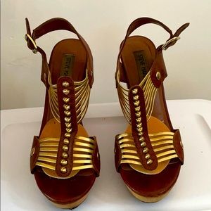 Steve Madden wedge sandals
